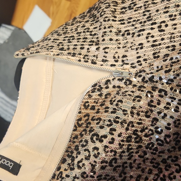 Gold Sequins Animal Print Bell Wide Leg Pants Fully Lined Size 2 - Picture 6 of 7